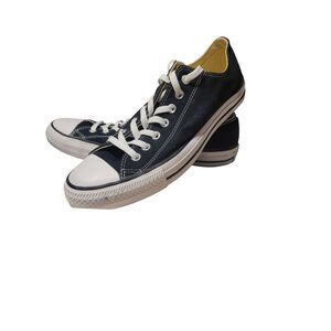 NWOT Converse Chuck Taylors Men's sz 11, black